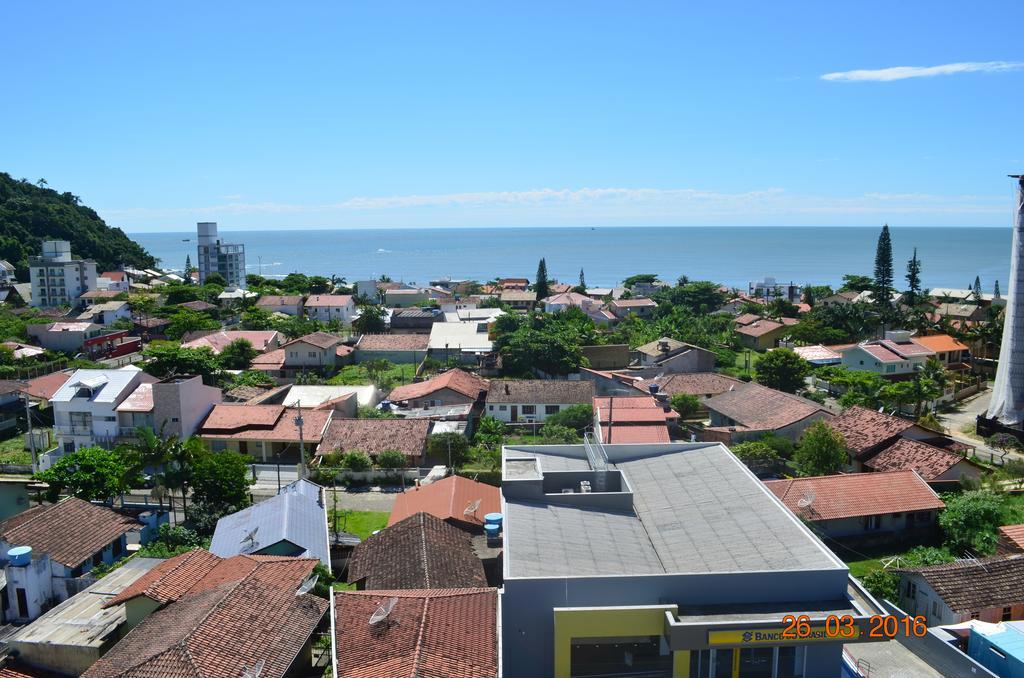 פנייה Residencial Lunata מראה חיצוני תמונה